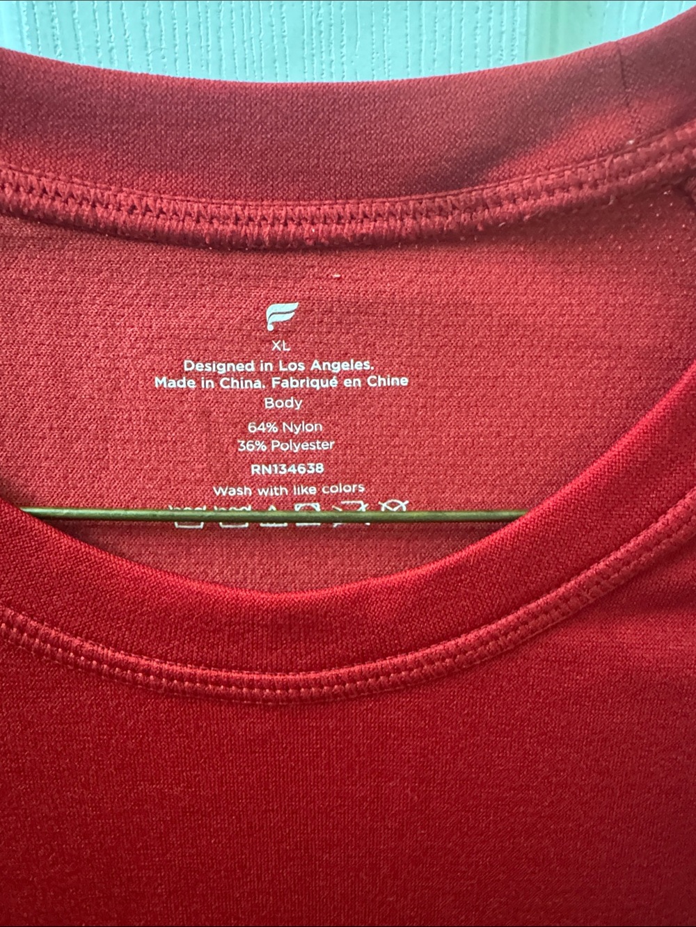 Fabletics Red Short Sleeve Crew Performance Tee - Picture 2 of 3